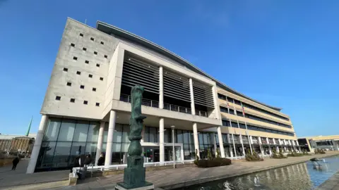 BBC/Simon Dedman Harlow Council's headquarters