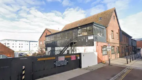 LDRS View of Numold from Merchants Road