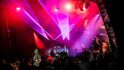 Hello Content Faithless at Camp Bestival