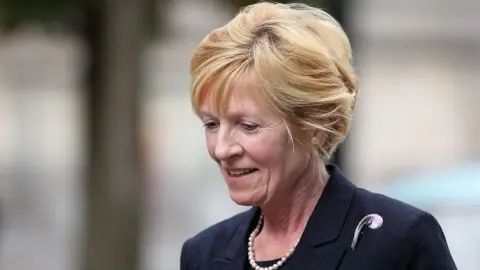 Pacemaker Lady Hermon