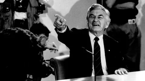 Getty Images Bob Hawke speaks a press conference