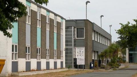 St Peter School building at Les Ozouets
