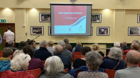 Meeting on sea defence plans in Ramsey