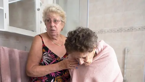 Tina Gue Mary, carers exhibition