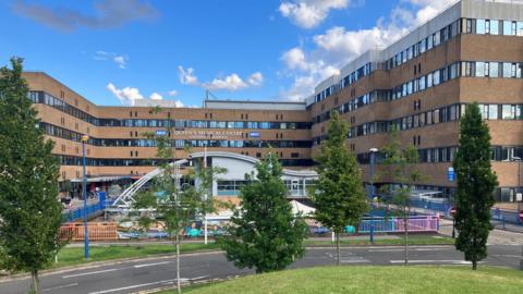 Queen's Medical Centre