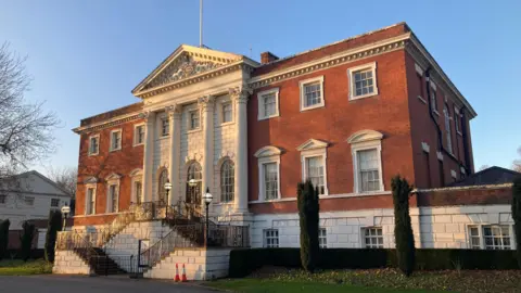 Warrington town hall