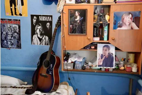 Goktay Koraltan/BBC Svitlana's room