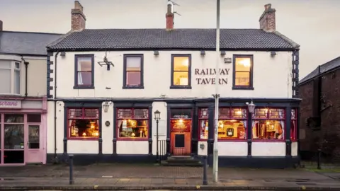 Historic England Archive The Railway Tavern in Darlington