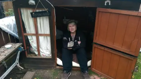 April Fillingham April Fillingham in wendy house