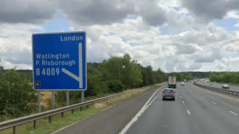 Google M40 southbound near J6