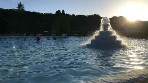 Julia Bryson Ilkley Lido