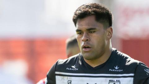 Herman Ese'ese in action for Hull FC