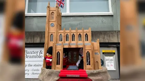 Pudsey Community Craft Group Post box topper in Pudsey