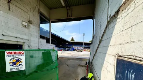 Gareth Lloyd/BBC Tunnel entrance to Kenilworth Road