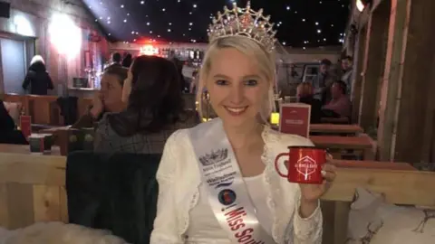 Samantha Bumford Samantha Bumford