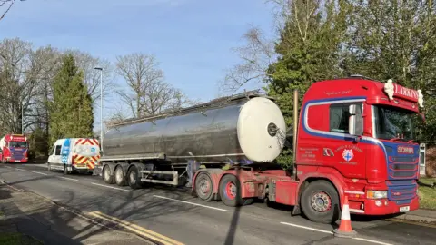 BBC Thames Water Tanker