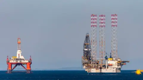 Getty Images drilling rigs in Cromarty Firth