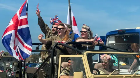 BBC Close up of Calvacade 