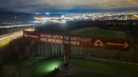 Shelter Shelter's message on the Angle of the North about the increase in waiting lists