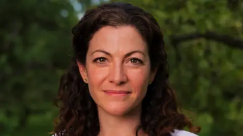 Artur Tixiliski Dr Lucy Selman