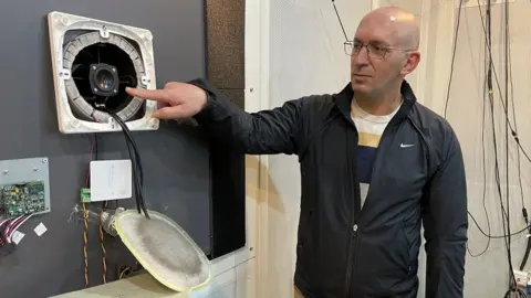 Natalie Lisbona Yoel Naor