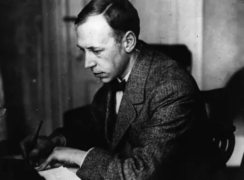 Hulton Archive Alfred Noyes