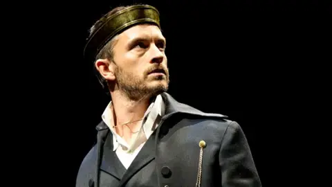 Manuel Harlan Jonathan Bailey in Richard II