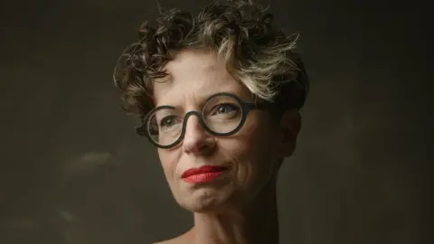 Alex Kilbee Liz O'Riordan