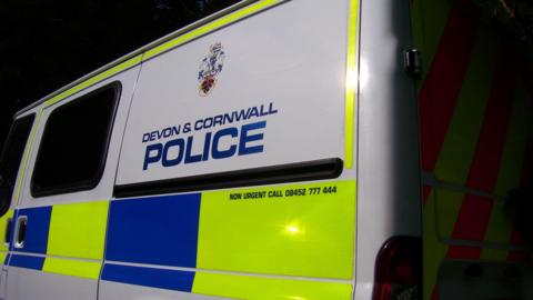 Devon & Cornwall Police van