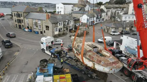James Broughton, Penzance Harbour Master Yacht being lifted