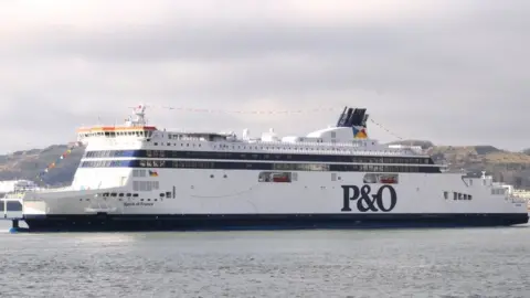 P&O