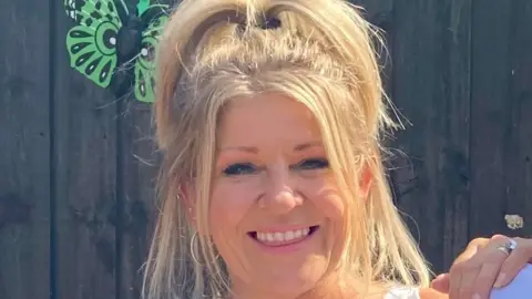 Leigh Best Leigh Best