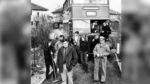 David McLaughlin Bus conversion crew