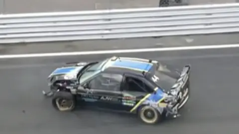 Digitex Television The damaged car after the crash