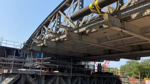 BBC/Paul Clifton Nuneham viaduct