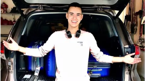 Reese Chamberlain Reese Chamberlain was excited to start his university career in Edinburgh