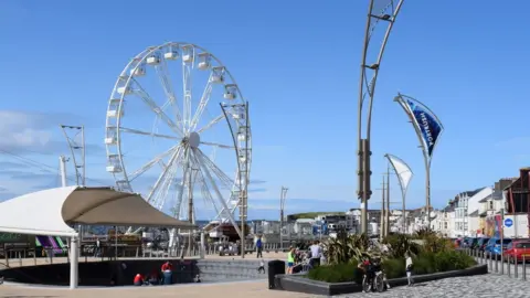 Kenneth Allen/Geograph Barry's