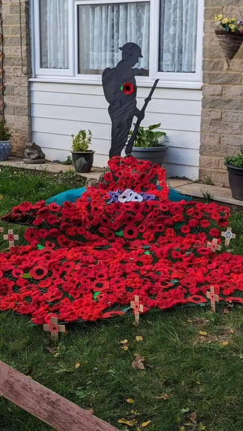 June Nicholson Cuxton craft community 