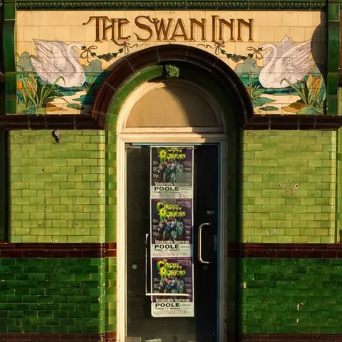 Julian Osley Carter's Tiles on The Swan Inn, Poole