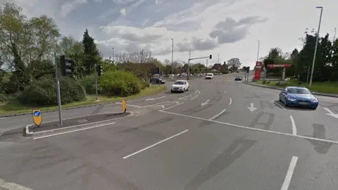 Google Foxhunter roundabout