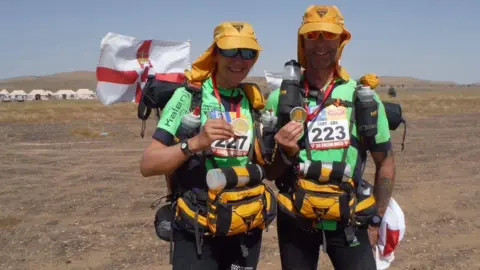 Gillian Cordner and Gary Connolly Gillian Cordner and Gary Connolly during the Marathon des Sables