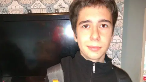 Claire Peach Harry Peach