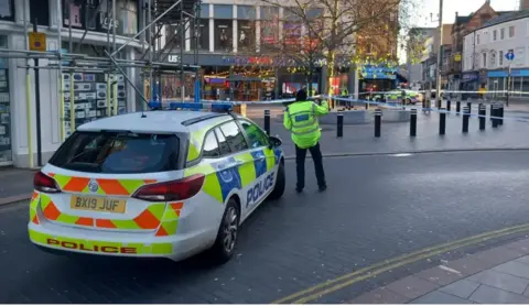 BBC Police cordon near Horsefair Street in Leicester