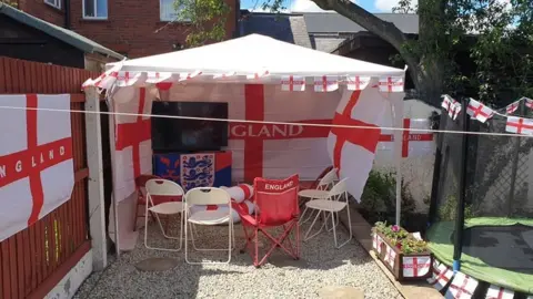 Dan Hill Dan Hill's home