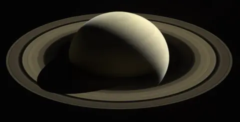 NASA/JPL-Caltech/SSI Saturn