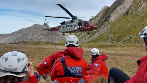 Ogwen Valley Mountain Rescue Organisation Ogwen Valley Mountain Rescue Organisation