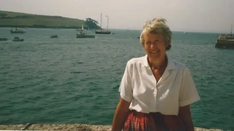 Tim Van Der Eyken Patricia Van Der Eyken