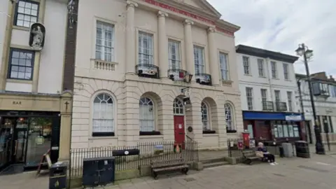 The Georgian facade of Ripon Town Hall