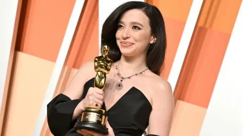 Getty Images  Mikey Madison attends the 2025 Vanity Fair Oscar Party Hosted By Radhika Jones at Wallis Annenberg Center for the Performing Arts on March 02, 2025 in Beverly Hills, California.