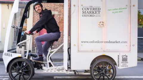 Oxford City Council Electric cargo bike 